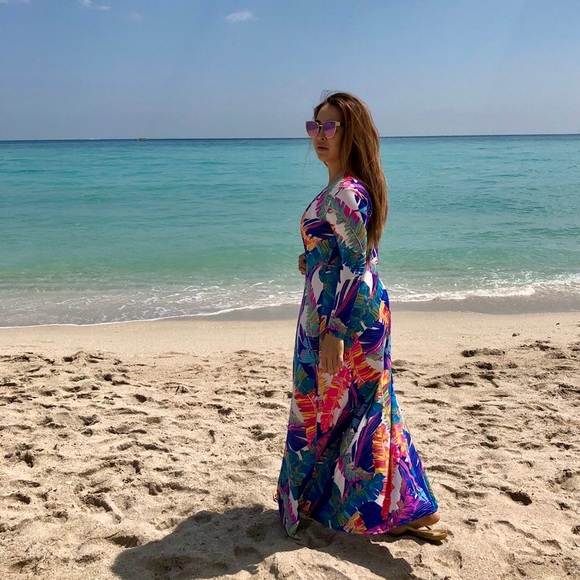 GORGEOUS COLOURFUL COVER UP DUSTER - Picture 3 of 6